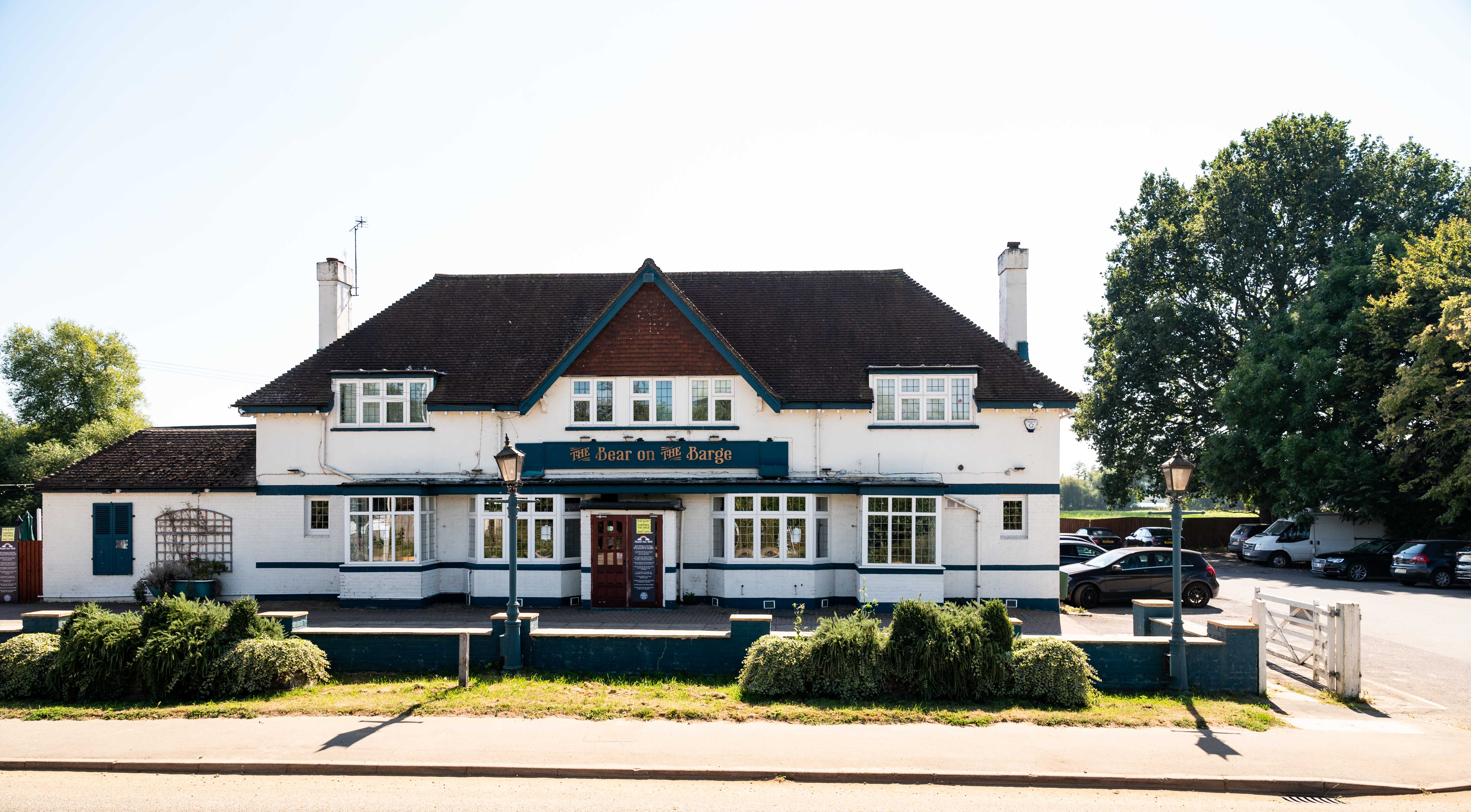 Landmark Pub Closes for £475,000 Refurbishment